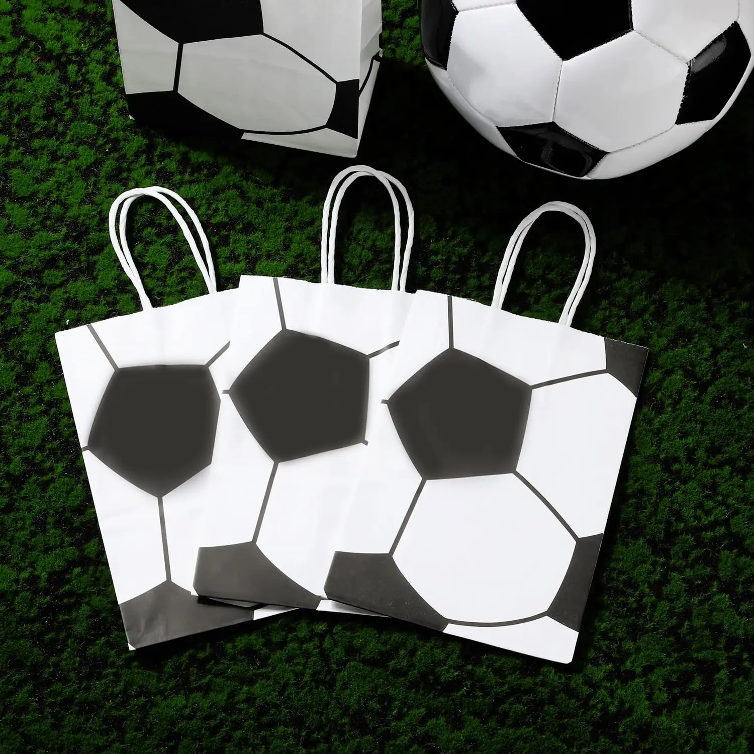 Fußball-Partygeschenk-Papiertüte, Fußball-Themenparty-Geschenktüte mit Griffen, Fußball-Goodie-Tasche, Süßigkeitentüte, Partyzubehör, 10 Stück/20 Stück – Detail 3