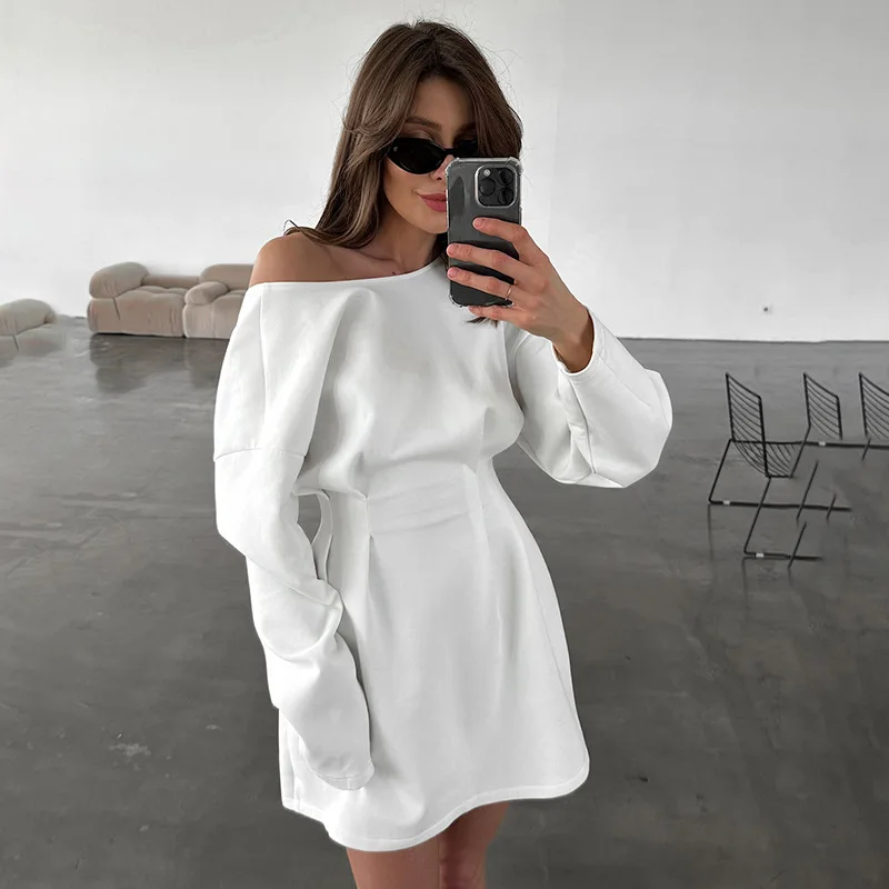 

D24DS432 Женское осеннее простое повседневное однотонное короткое платье с круглым вырезом и длинными рукавами на талии