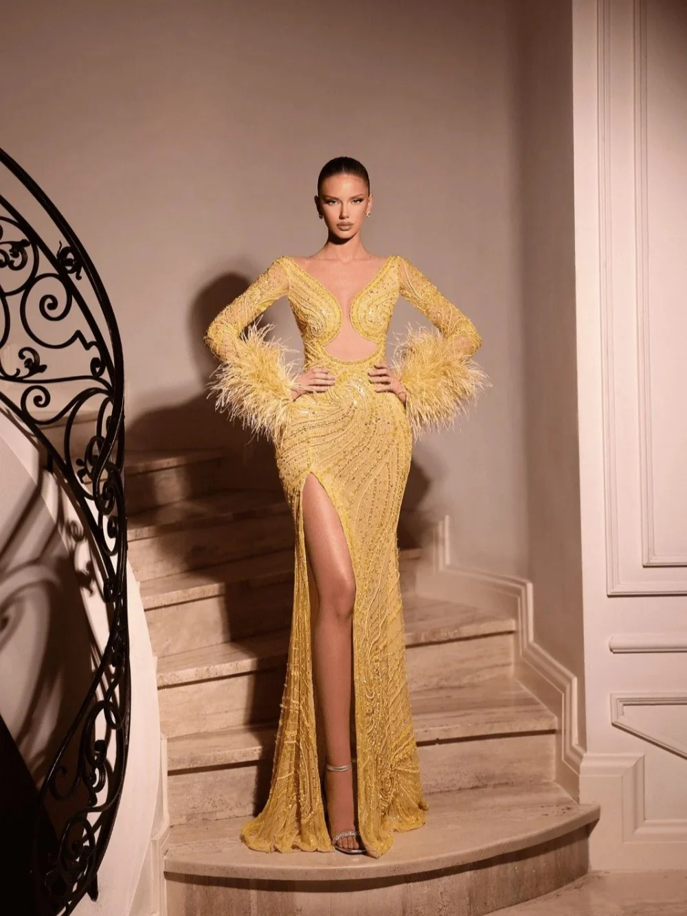 Yellow Beaded Feathers Long Evening Dress Fashion High Slit Long Sleeve Wedding Party Gown 2026 Customized Elegant Prom Dresses