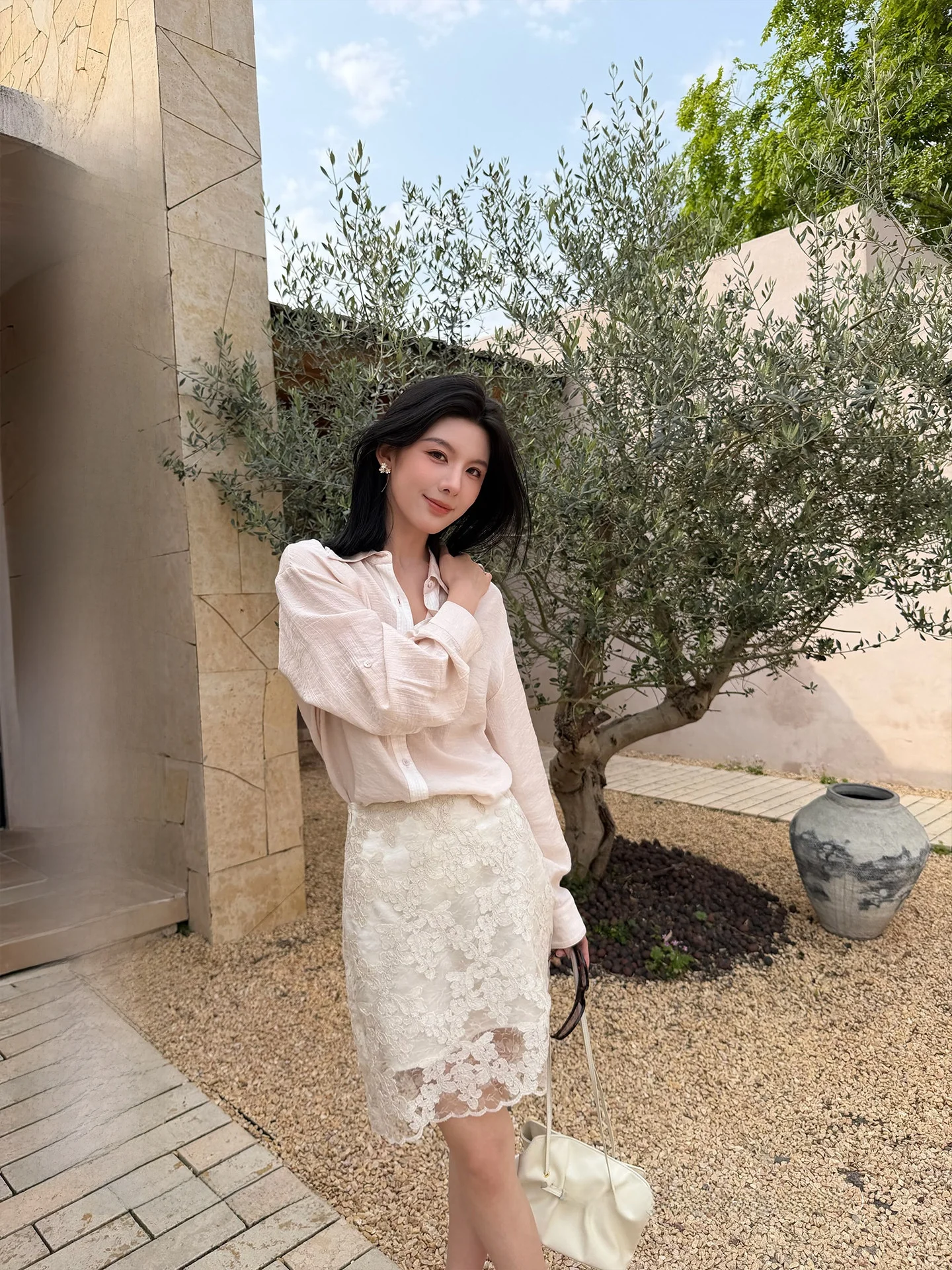 

Elegant Lace A-Line Skirt with Flower Bunch Design Cover Hip Apricot Spring New Arrival Women's Casual Skirts