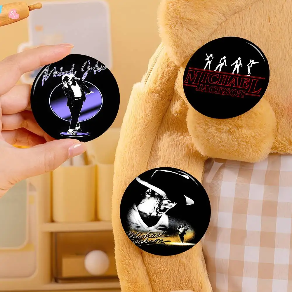 M-Michael Jackson 58mm Cute Anime Figure Icon Badge Handmade Tinplate Brooch for Backpack Clothes Chest Ornament Gifts