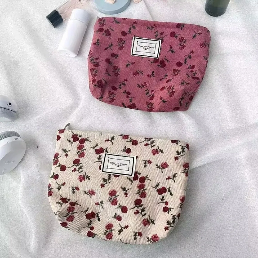 Retro Corduroy Cosmetic Bag Large Capacity Flower Makeup Bag Handheld Wash Bag Women