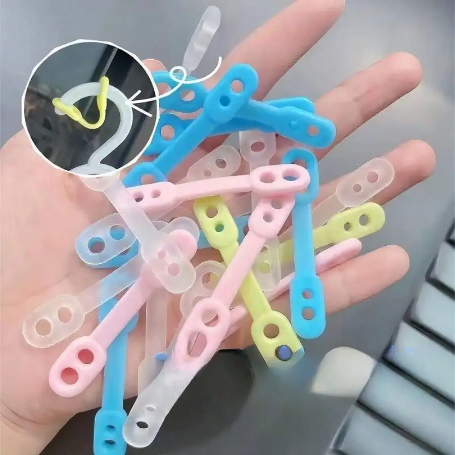 Ganci per vestiti antivento Clip per appendiabiti antiscivolo con impugnature in silicone Elementi di fissaggio per stendibiancheria per stendibiancheria da esterno