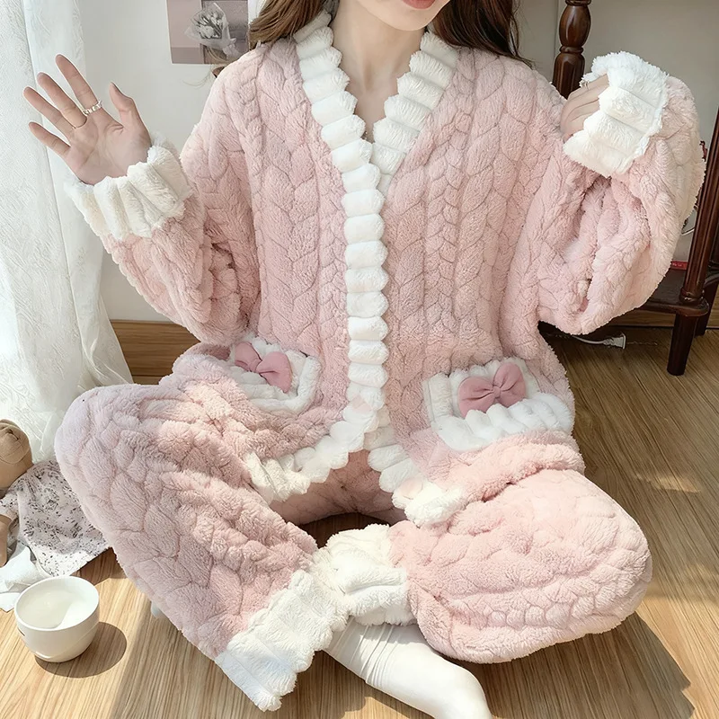 

Little Bunny Lychee Pattern Jacquard Coral Fleece Women, New Thickened Flannel Homewear Set Autumn and Winter