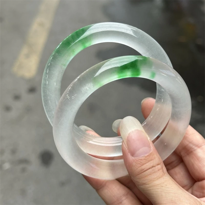 Bracelet à fleurs vertes naturelles à haute glace, classique et simple