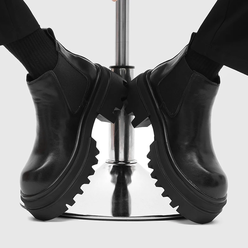 Thick Soled Men Chelsea Boots with Elastic Band Gear Sole Height Increasing Anti Slip Simple Stylish Commuting Boots
