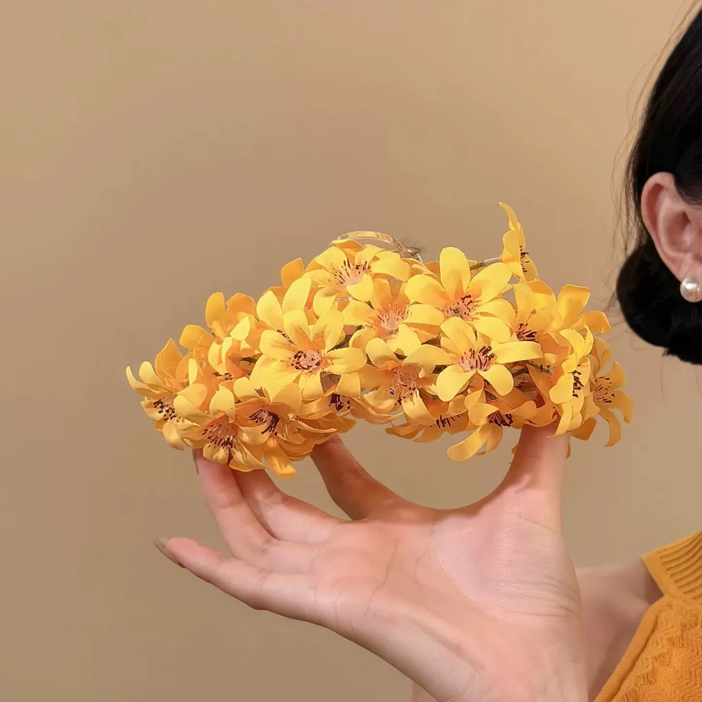 2026 Neue Koreanische Große 4-Farbige Blumen-Haarklammern Französische Romantische Stoff-Blumenclips Starker Halt Ohne Haarschäden für Frauen und Mädchen – Detail 8