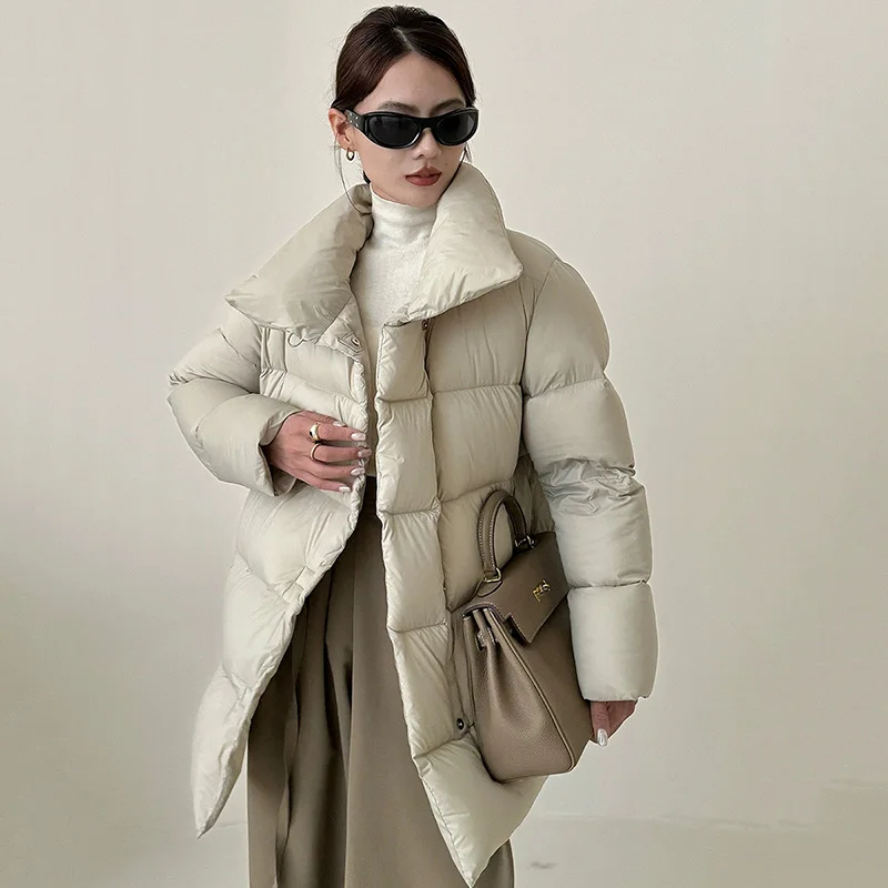 Schinteon المرأة الأبيض بطة أسفل سترة خفيفة لينة الخريف الشتاء الدافئة أبلى مع الوقوف طوق معطف فضفاض فاخر 2025 جديد #2