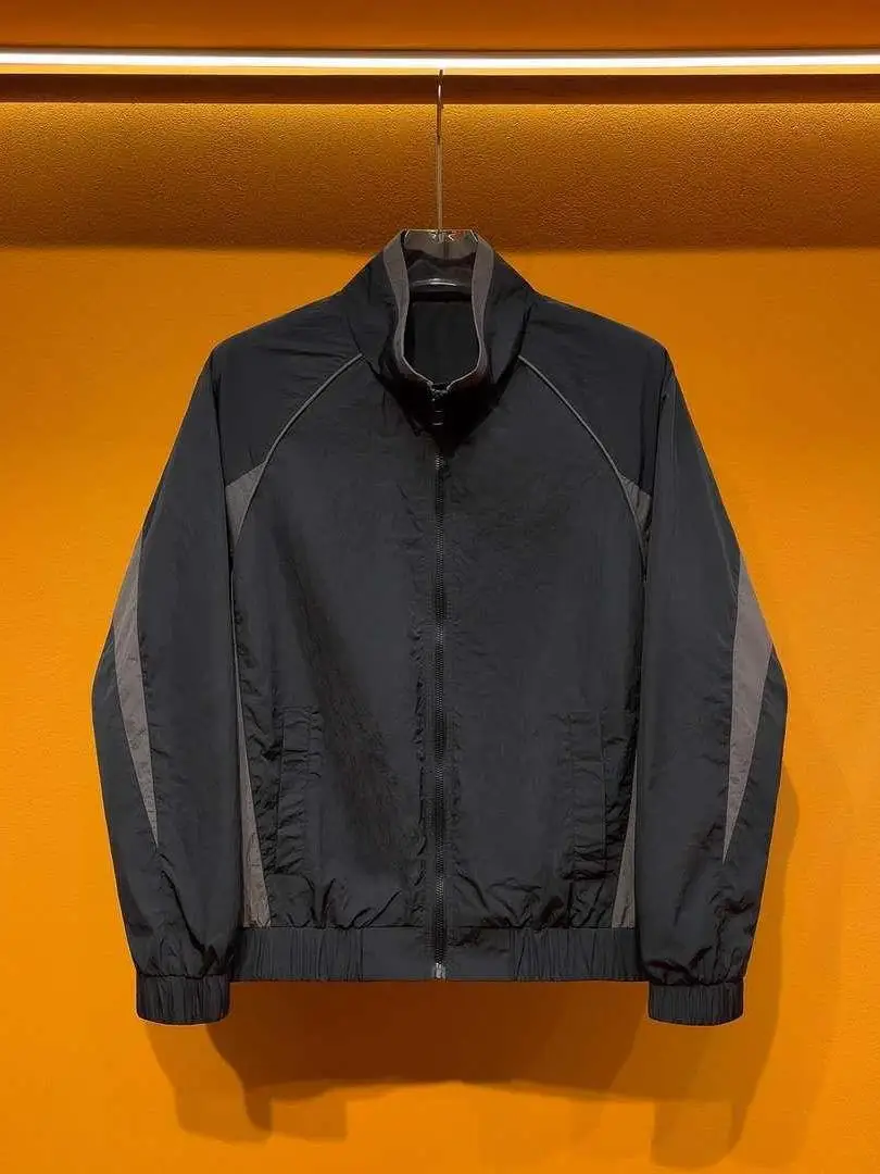 

Осенний новый мужской элитный цветной комір-стойка, джет, повседневный универсальный свободный топ для пар, топ из полиэфирного волокна на молнии...