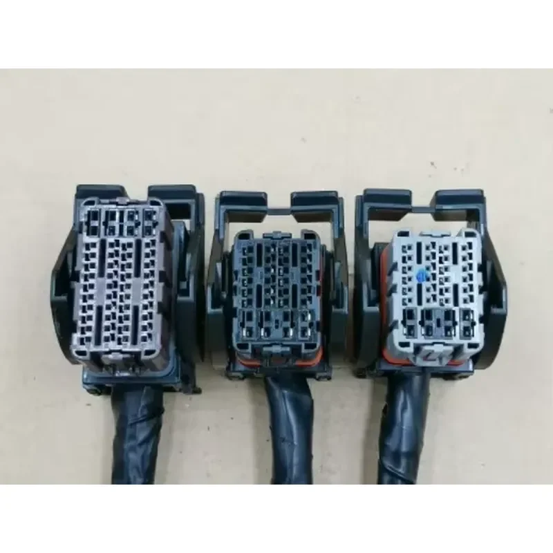1PC for Nissan Teana sylphy livina Tiida x-trail Qashqai Sunny Engine ECU Board Plug cable