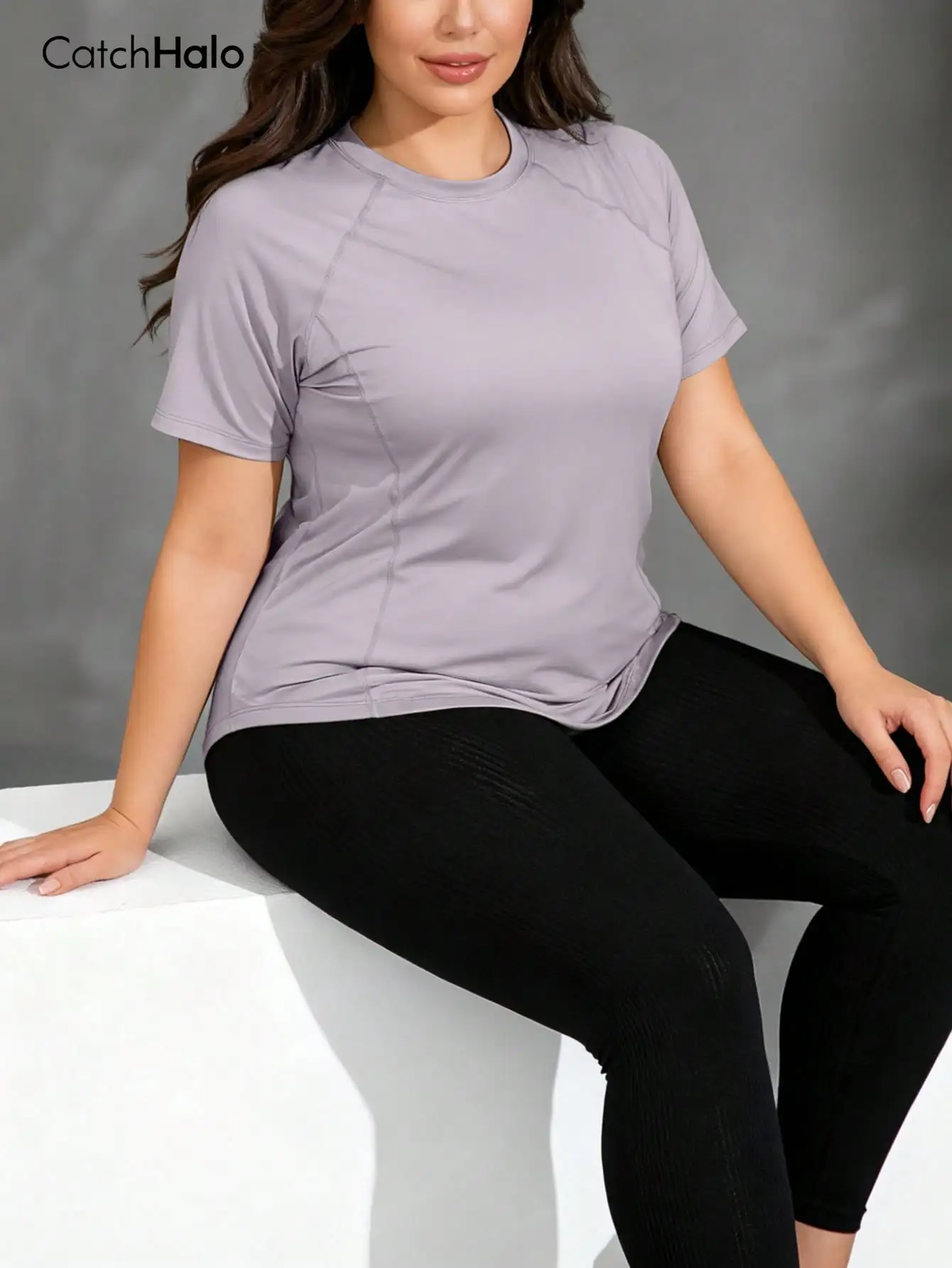 Plus Size Yoga Top Light Blue Waist Shaping Curved Hem Soft Reflective Label Fitness Casual Tee