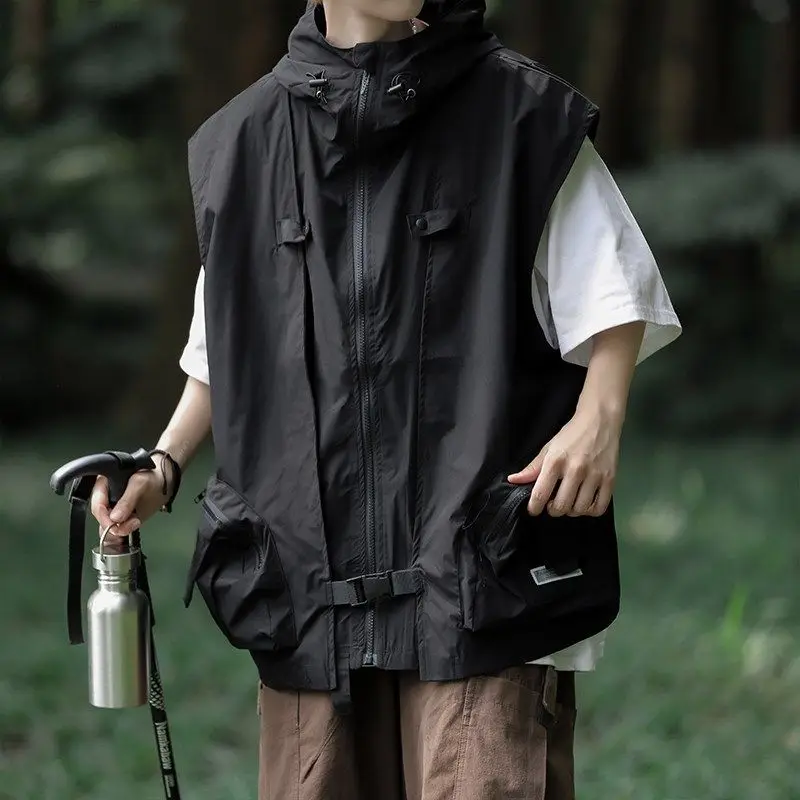 

Loose Casual Men's Vest Outdoor Functional Sle Hooded Jaet Trendy Workwear Design Sense Loose Fit Hooded Vest for Men