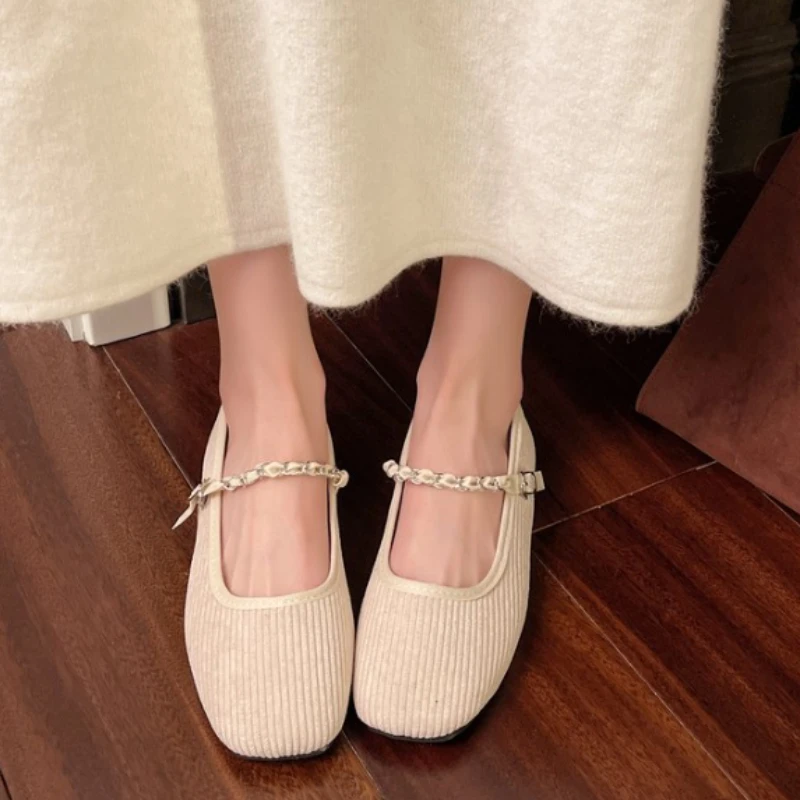 2025 Retro Metal Chain One Strap Flat Shoes Women's Autumn New Square Toe Suede Soft Sole Non-slip Low-top Single Shoes