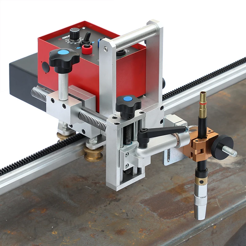 

KA-C1 Рельсовый автоматический сварочный робот-трактор DC24V Регулируемая горелка Верхняя стыковая сварочная труба Прямой шов MIG