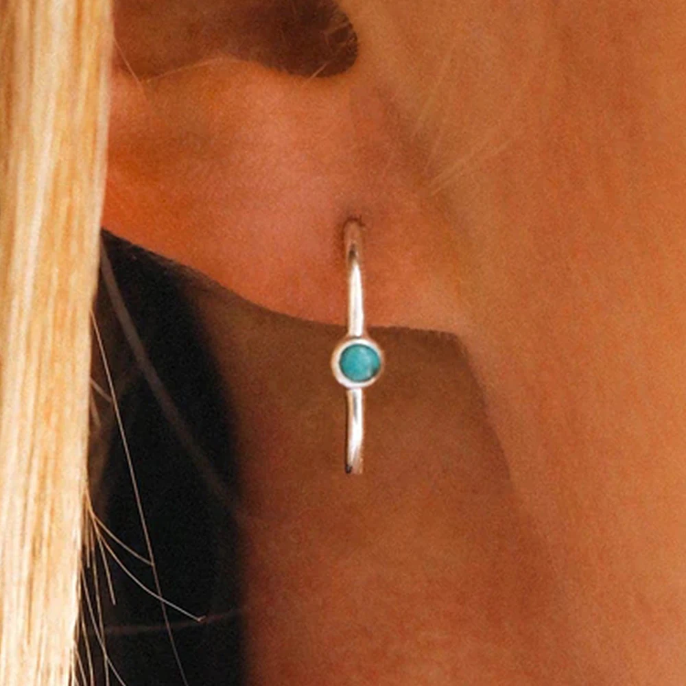 Huitan Minimalist Blue Stone Stud Earrings for Women Silver Color Simple Female Daily Wear Accessories Nice Gift Vintage Jewelry