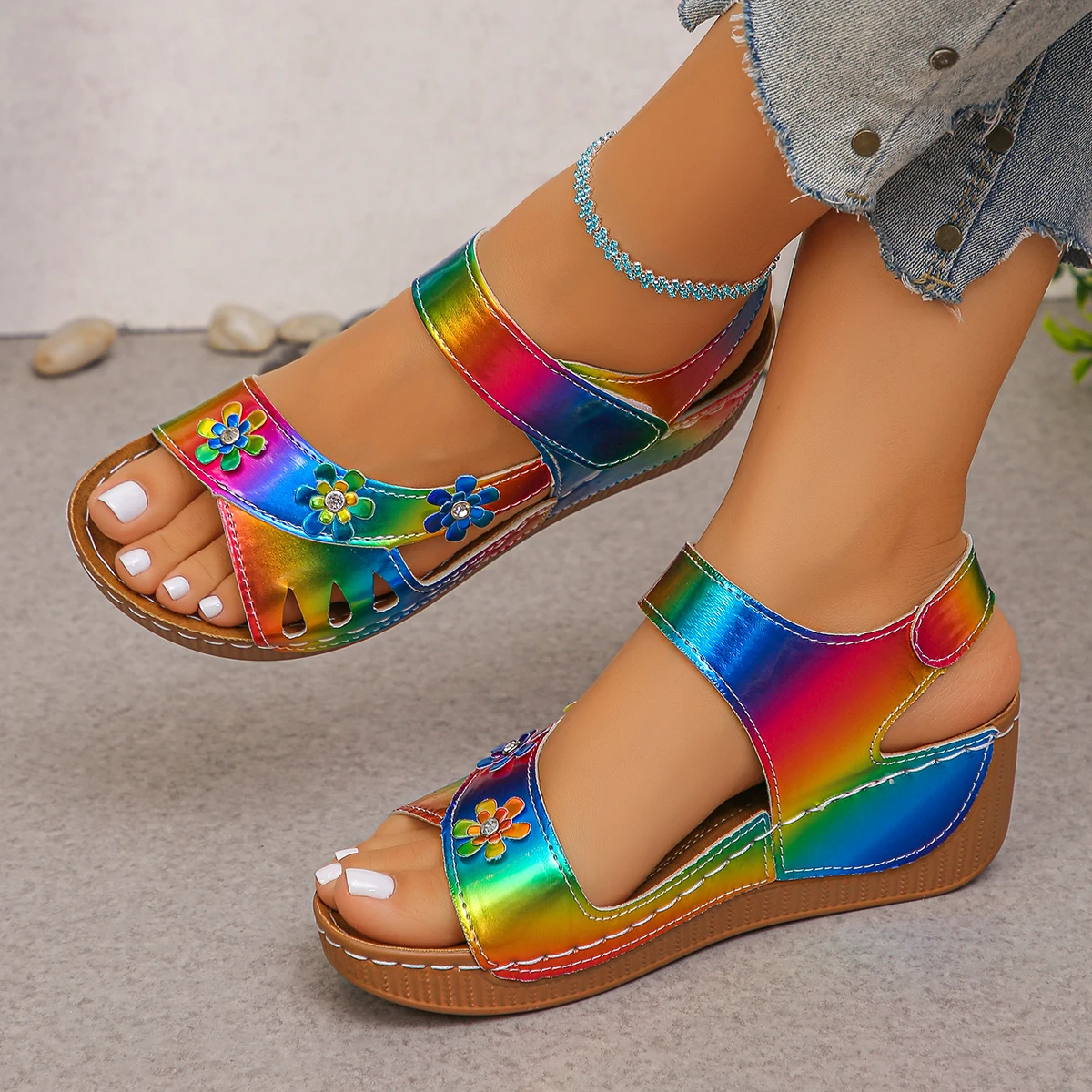 Women's Flower Wedge Sandals 2026 Summer Platform Sandals Chunky Heel Open Toe Beach Shoes Casual Outdoor Sandals view 5