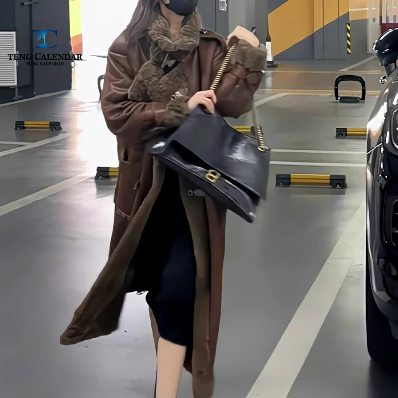 Fur Integrated Suede Lamb Fur Imitation Fur, Retro Medium Long Thick Standing Collar Coat, Women's Autumn and Winter New 2025