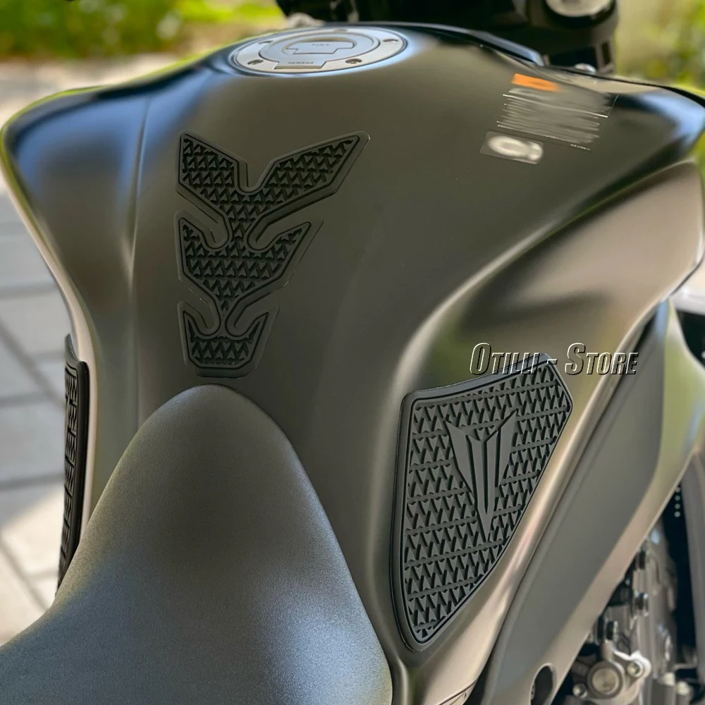 ヤマハ MT-09 MT09 SP 2021 2022 2023 新型バイク用 滑り止め サイド 燃料タンク ステッカー 防水パッド ゴム MT 09 SP