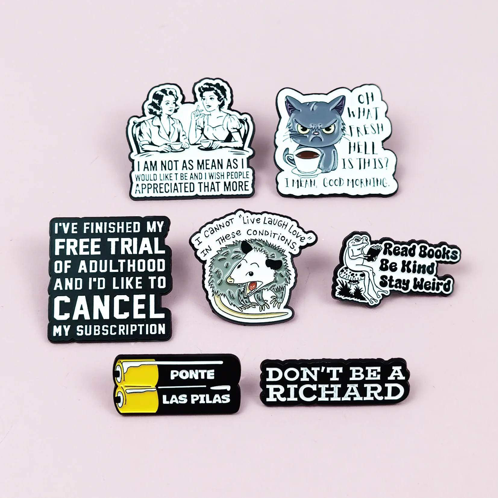 Spilla inglese con gatto e topo, nuovo versatile, carino, creativo, zaino, distintivo, goccia d'olio, accessori di abbigliamento in lega, regalo