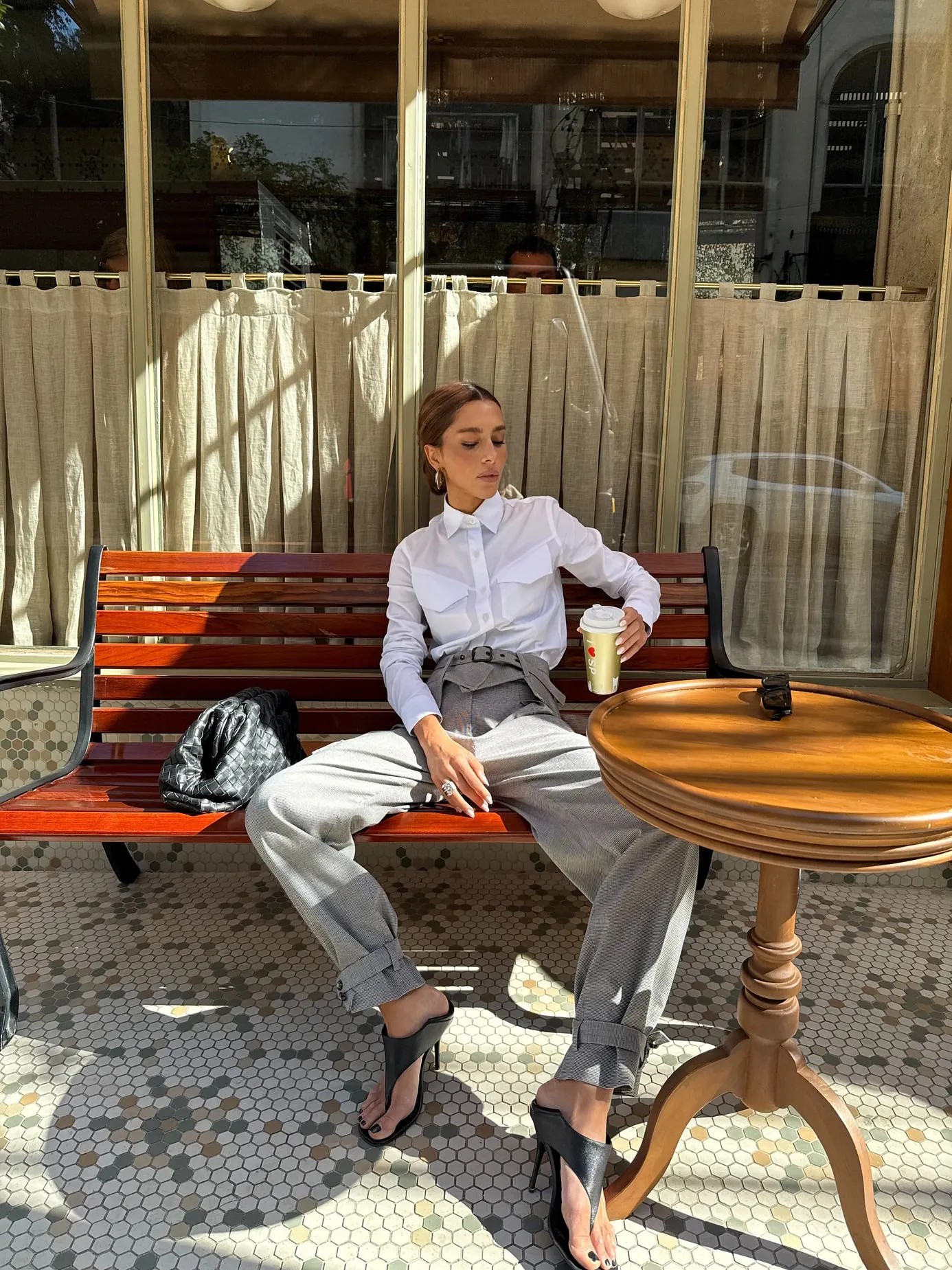 

Slim Fit Pure Cotton White Shirt Women's Top Neutral Style Design Breathable Casual Long Sleeve Button up Daily Wear