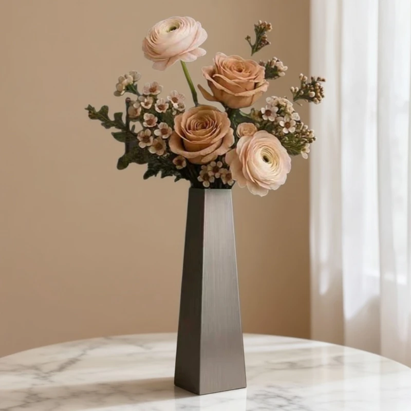 Simple Vase Modern Luxury Decorative Vases Metal Wire Drawing Art Flower Bottles Living Room Dining Table Vases Ornament