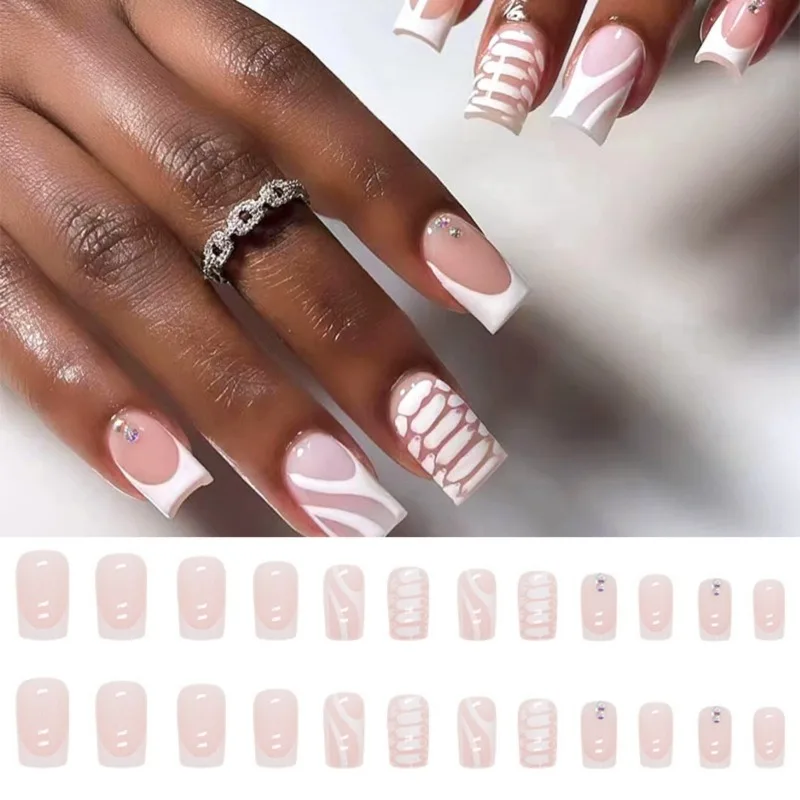 Nuvola Arcobaleno Stampa a forma di cuore su adesivo per nail art Set di unghie finte francesi Punte per unghie acriliche per San Valentino Unghie finte 24 pezzi