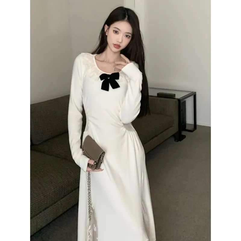 Women's French Gentle Style Lace Patchwork Waist Cinching Dress With High-end Feel Paired With Slimming Long Skirt