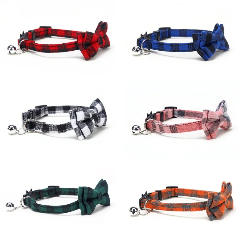 Collar de gato separable para mascotas, pajarita y campana, bonito Collar de perro ajustable elástico rojo de Navidad a cuadros con marco, campana