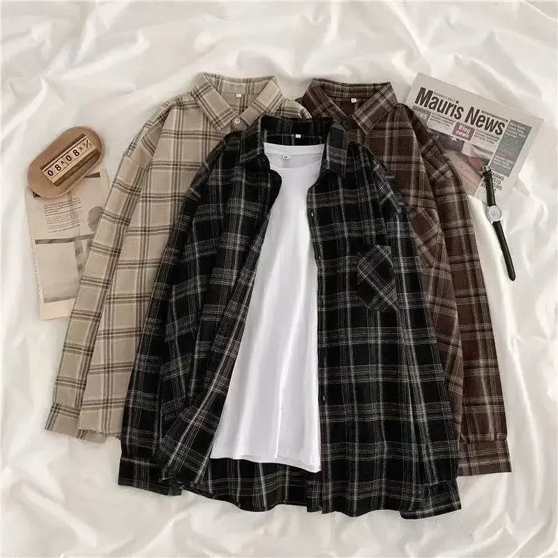 

Vintage Women Plaid Shirts Autumn Long Sleeve Oversize Button Up Tops Korean Loose Casual Fall Outwear Femme Shirts