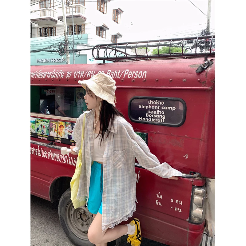 

Vintage Plaid Shirts Women Harajuku Streetwear Lace Patchwork Blouses Summer Ladies Korean Pocket Long Sleeve Casual Design Tops