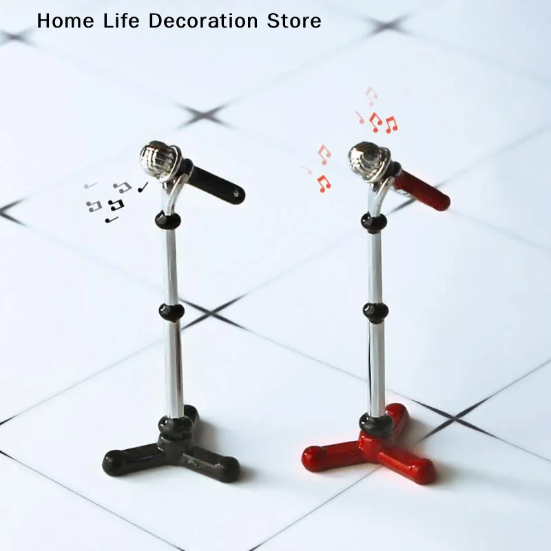 1Pcs Doll House Decoration For 1/12 Dollhouse Accessories Miniatures Simulation Mini Alloy Microphone With Stand Model Toy Decor