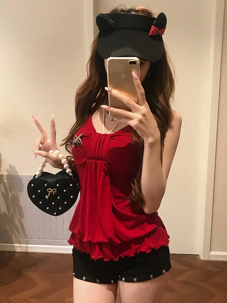 Red Hanging Neck T-shirt Women's Slim Fit Summer Hot Girl Bell Sleeve Top Fabric Pig Wine Wild Shadow Pure Desire Style