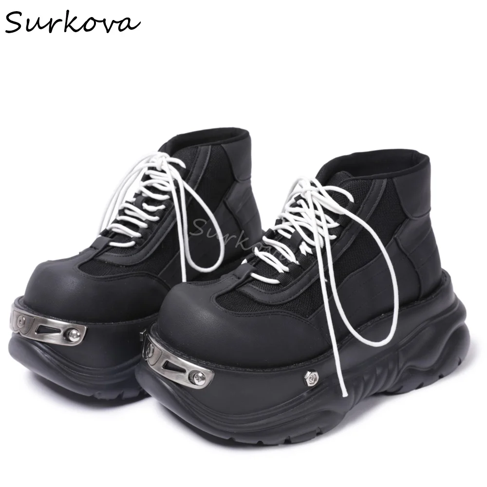 

Platform High Top Punk Boots Women Round Toe Cross Tied Metal Buckle Black Ankle Boots Winter Gothic Style Hotties Short Boots