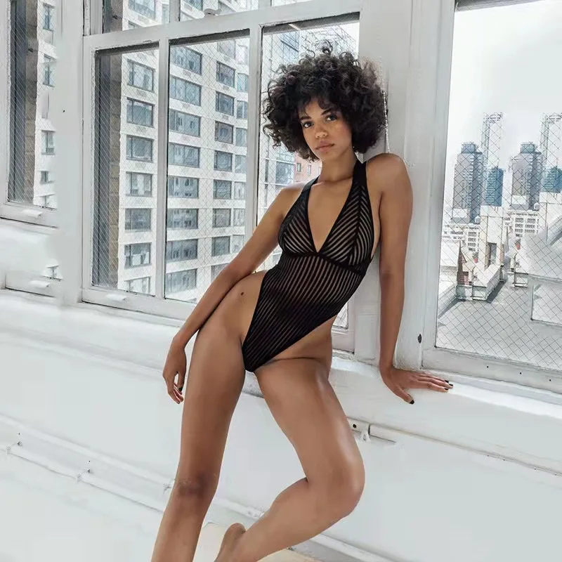 Sous-vêtements sexy à rayures pour femmes, 7.0, dos nu, maille transparente, jarretière, boucles de jambe, ensemble 2 pièces, lingerie ajourée