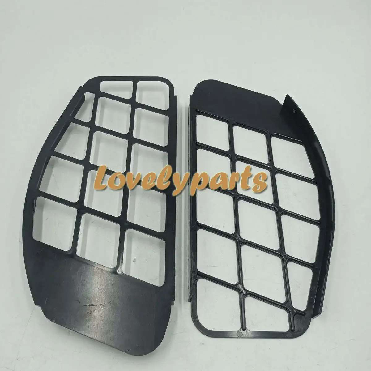 Plastic Side Grill Air Discharge Louver 6716571 & 6716573 for Bobcat Skid Steer Loader 653 751 753 763 773