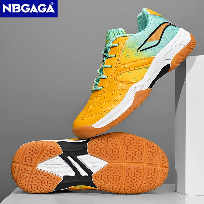Children's Breathable Mesh Badminton Shoes Professional Training Sports Shoes Anti-slip Shock-absorbing Table Tennis Shoes
