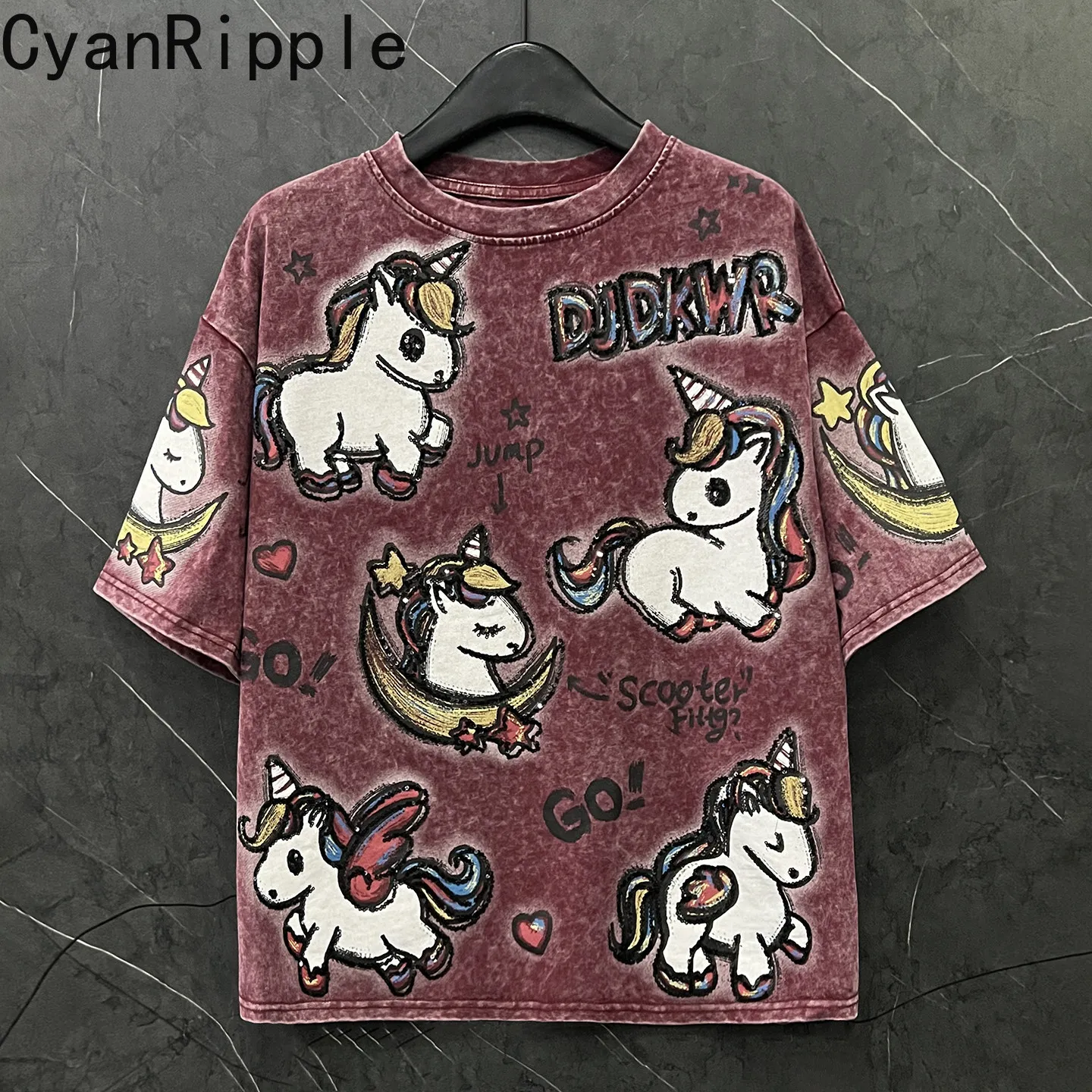 

Новинка 2026, весенняя женская футболка с милым мультяшным принтом и блестками, пуловер большого размера с круглым вырезом, повседневные студенческие футболки