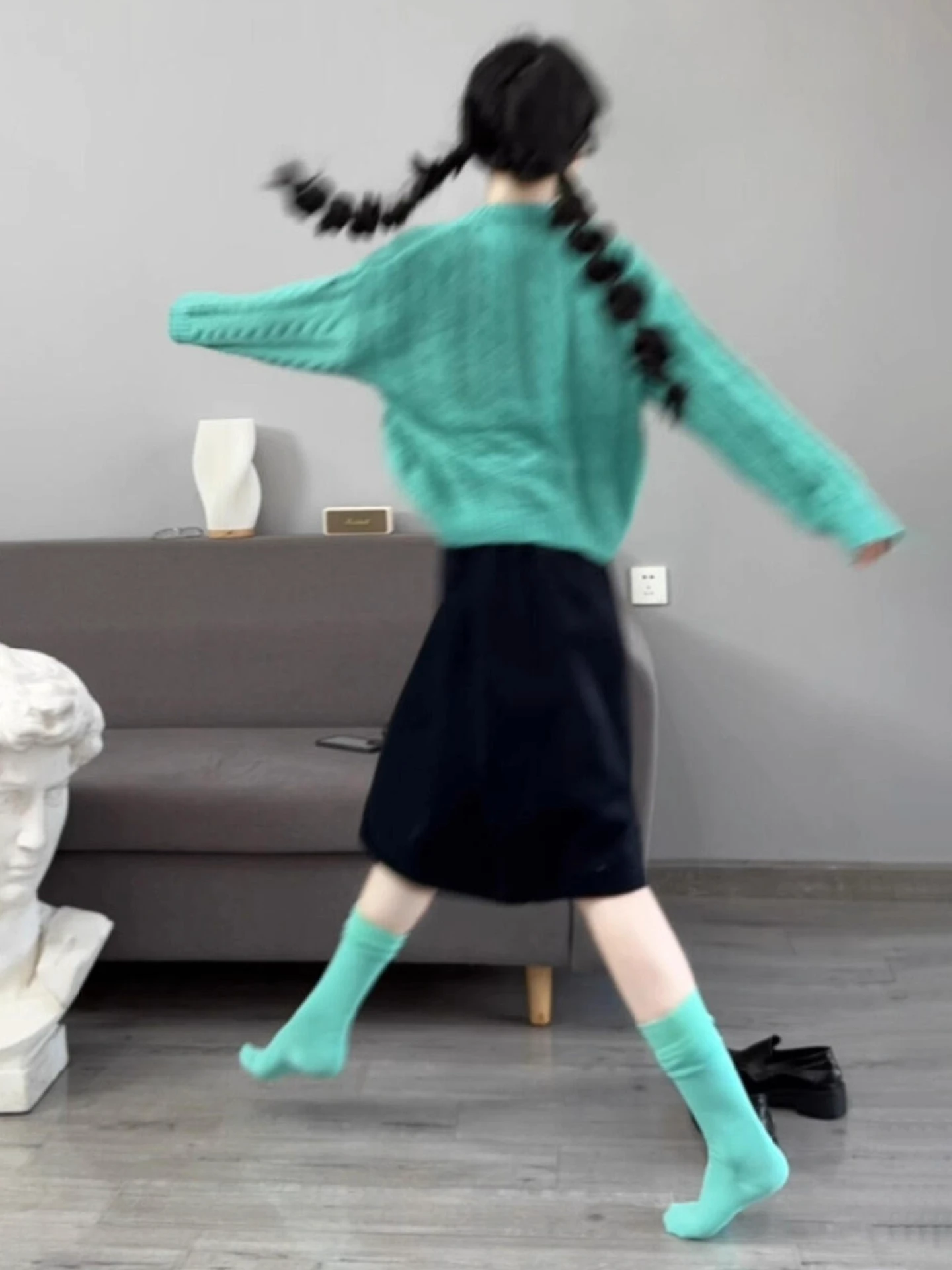 루즈 니트 트위스트 스웨터 여성용 가을 겨울 신상 슬레 한국 스타일 루즈 니트웨어 오버헤드 탑 편안한 따뜻함