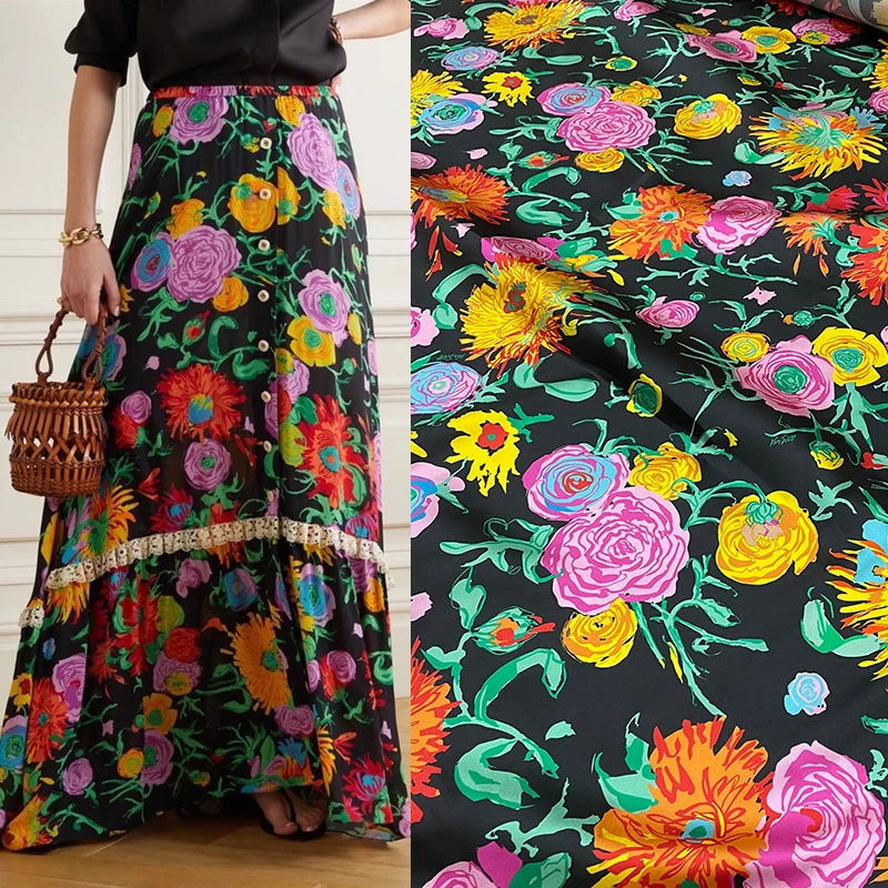 European Fashion Brands Printed Pattern Silk Fabric Classic Black Chrysanthemum Blooming Stretch Satin Dress Skirt Fabric Sewing