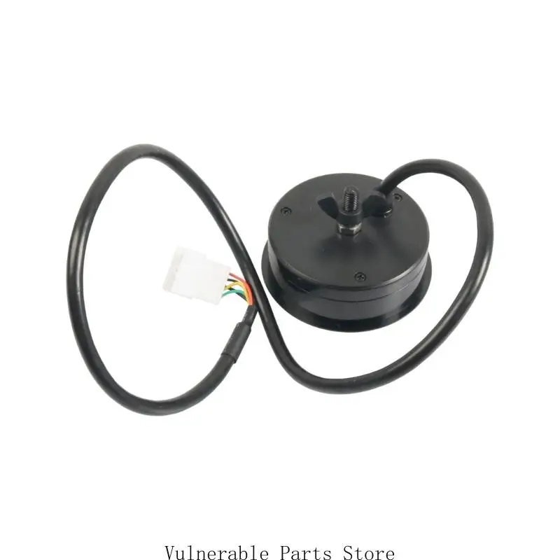 Solar Battery Capacity Monitor with Green Round Display, External Shunt, and 8–120V for Charge and Discharge Current