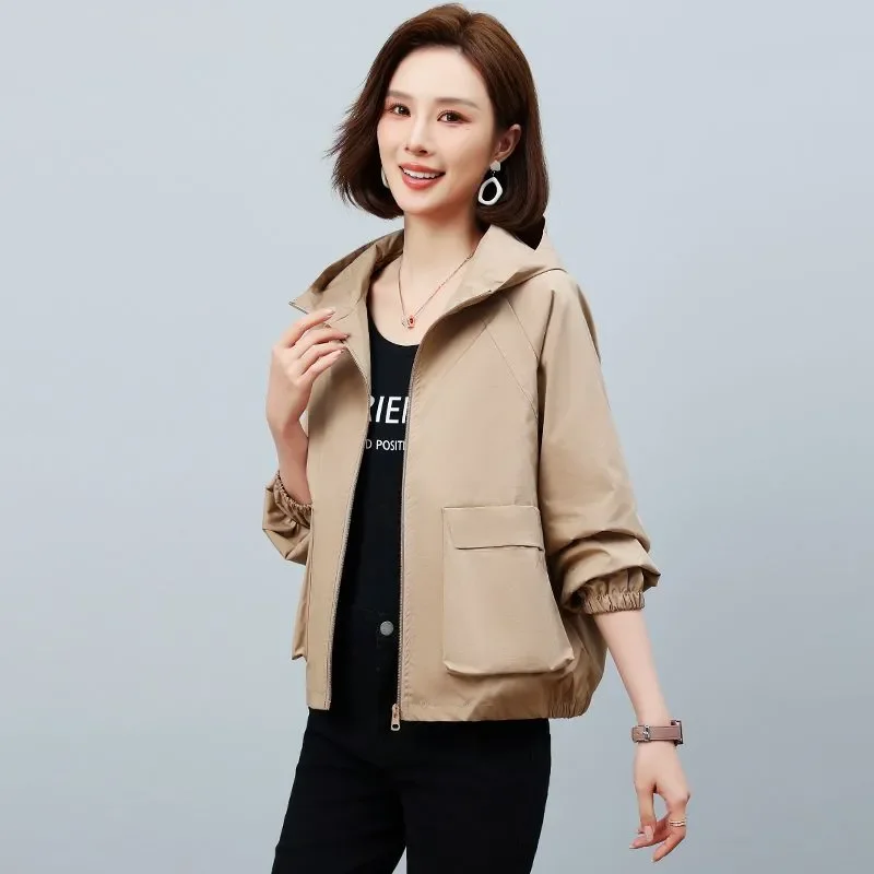

Осенняя уличная куртка 2025 года, уникальная однотонная куртка в корейском стиле с капюшоном и длинными рукавами, тонкое пальто для женщин