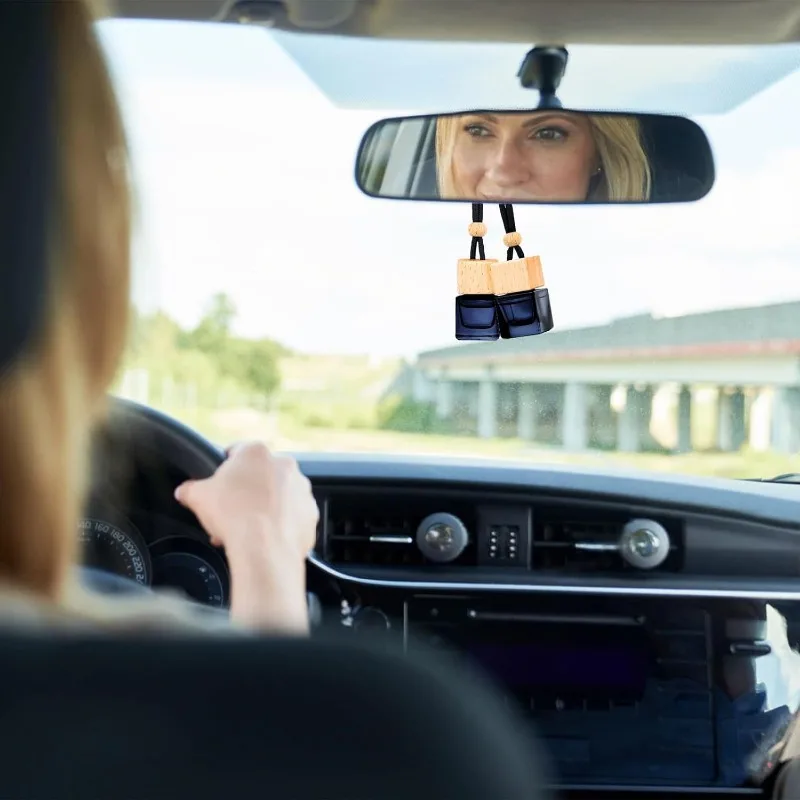 20 pièces 8ML désodorisant de voiture suspendu diffuseur de voiture bouteilles d'huile essentielle bouteilles de parfum en verre vides pour accessoires d'intérieur de voiture