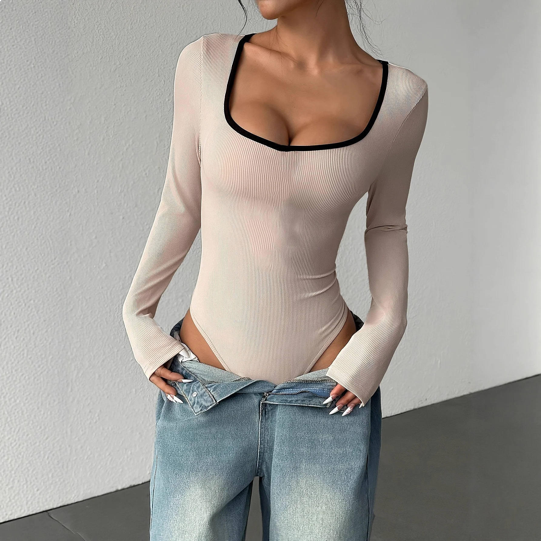 2025 New Hot Style Women's Jumpsuit Overall Spring Summer U Neck Contrast Color Slim Fit Sexy Bodysuit Jumpsuits