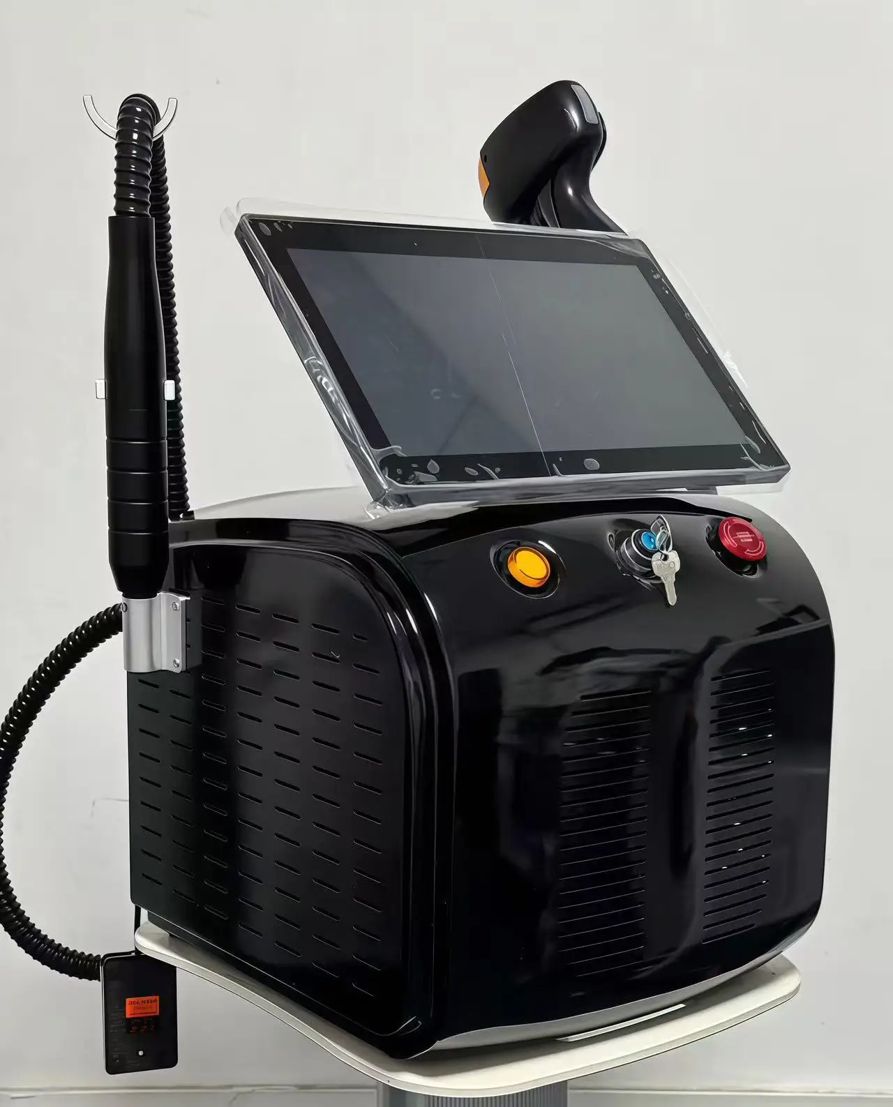2-in-1 Titanium Laser Technology Cooling System PICO Laser Tattoo Removal Diode Las755 808 1064SLyric Laser Hair Removal Machine