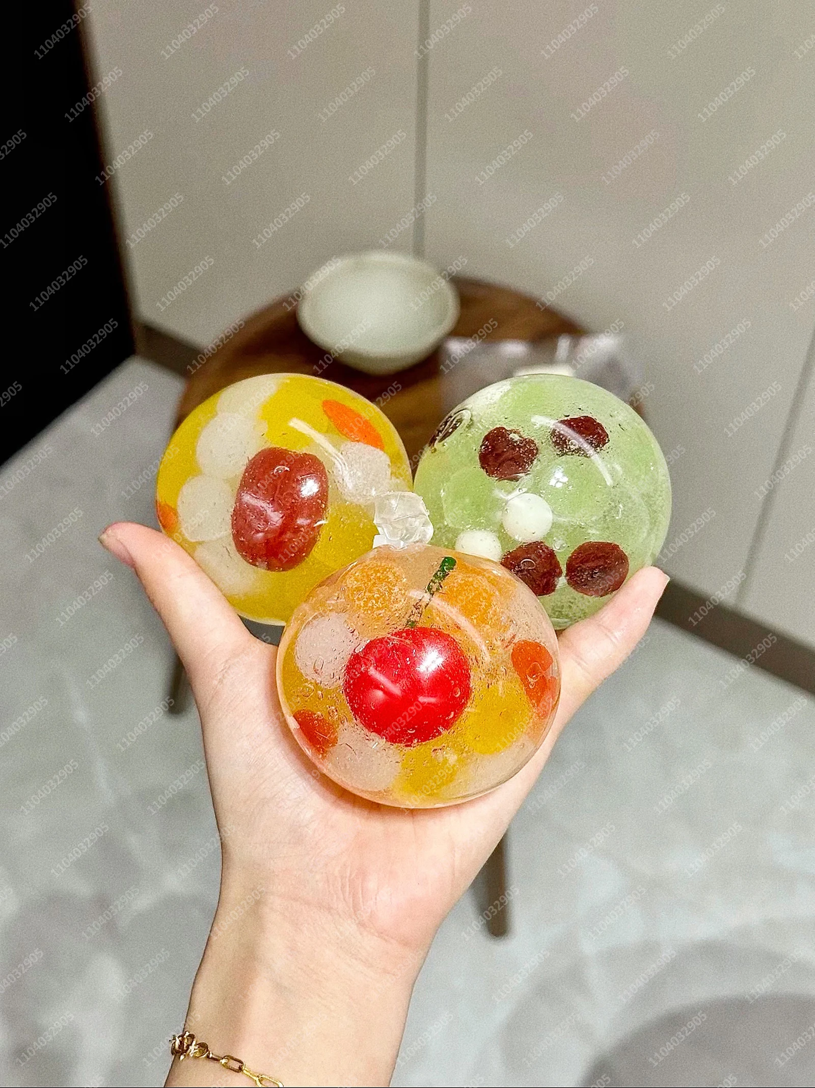 Crunchy Fruit Hard Candy Stress Ball Shapeable Squeeze Ball ASMR Sensory Anti Stress Fidget Portable Brain Break Toys for Adults