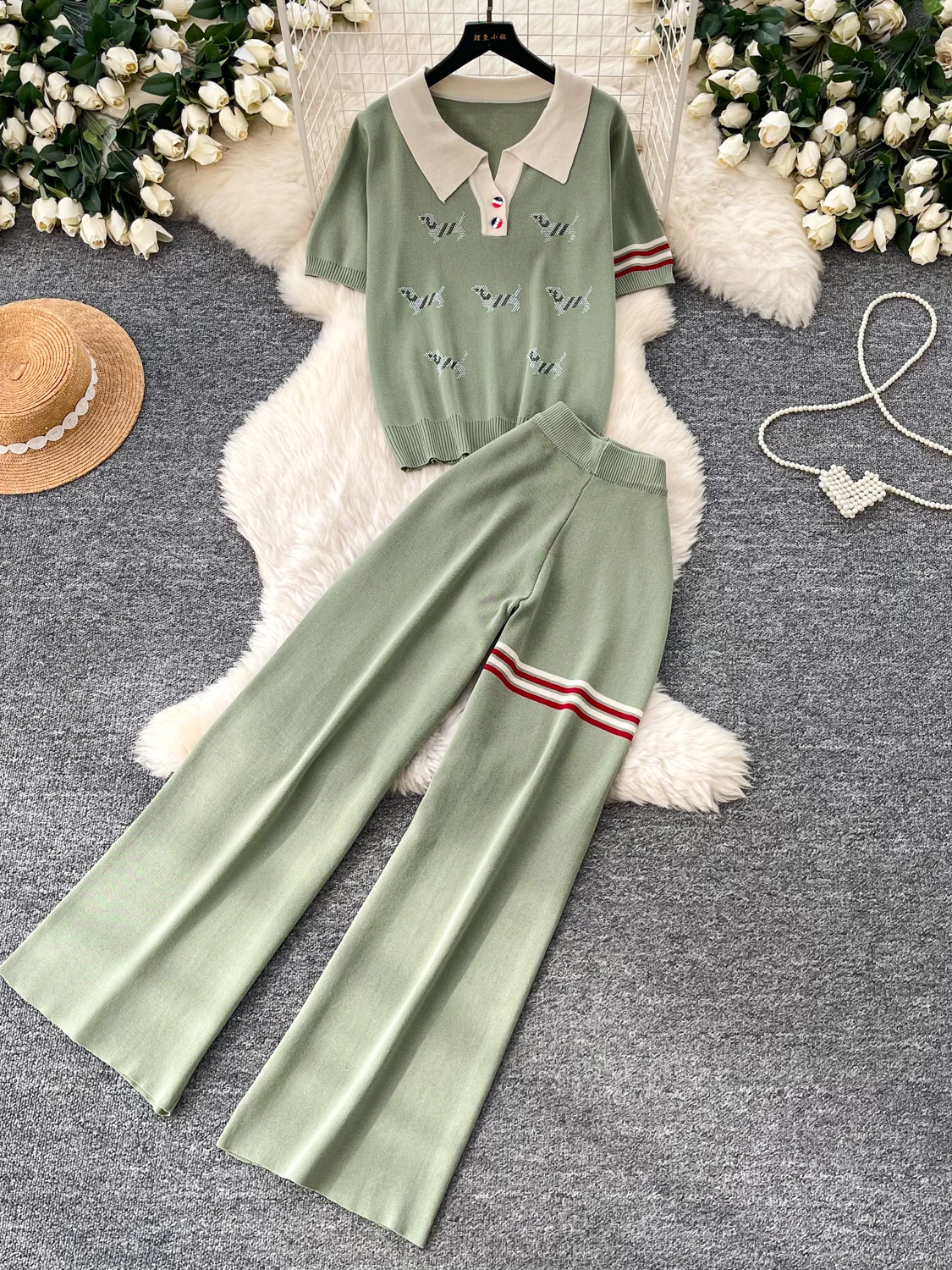 

Lazy Knitted Dog Set Women's Summer Turn-down Collar Top High Waist Wide Leg Pants Two-piece Set Loose Feeling Fashion Set