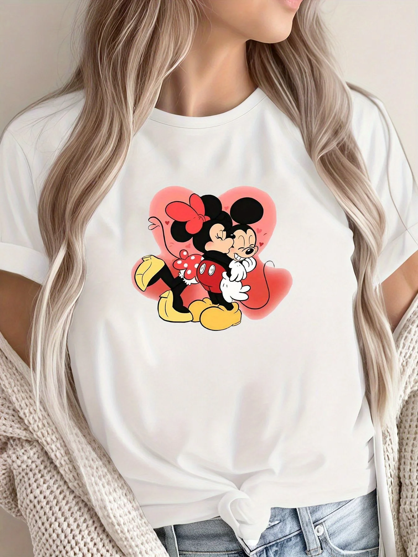 

Disney Minnie Mouse Female Black with Red Heart Cartoon Print, Breathable Summer T-shirt, Exclusive for Disney Fans
