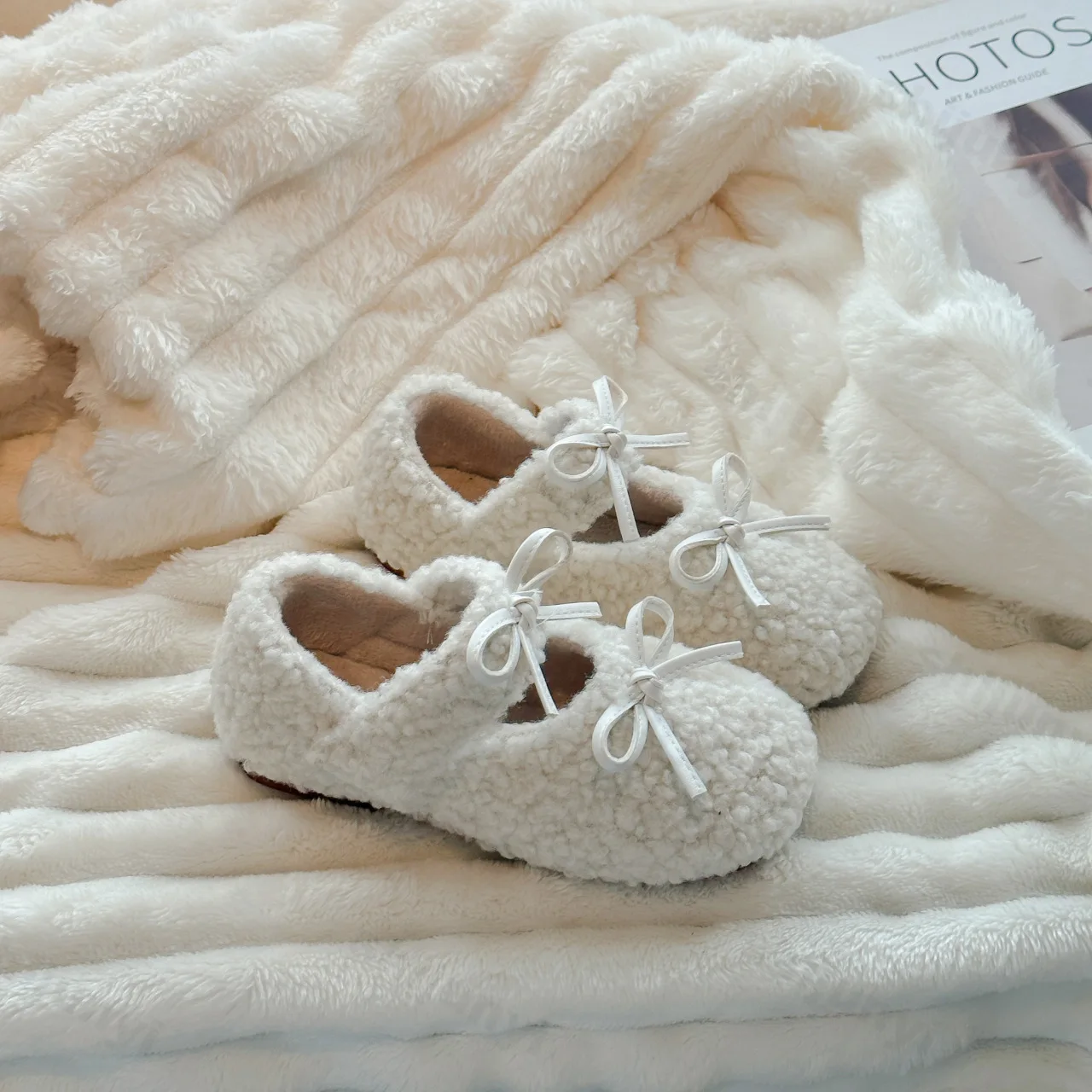 2024 Winter New Children Flats Fur Cover Toe Light Warm Kids Fahsion Bowknot Casual Shoe Plush Non-slip Leisure Mary Jane Shoes