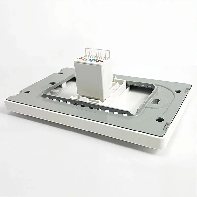 Italian switch , Chilean outlet, very suitable for residential and office spaces 118  PC plastic panel  socket: USB Type-C,