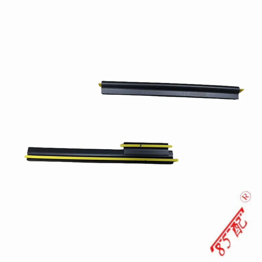 Band New Original Front Windshield Fixed Strip Rain Plate Clip 8251L3 For Peugeot 307 308 408 Citroen C4